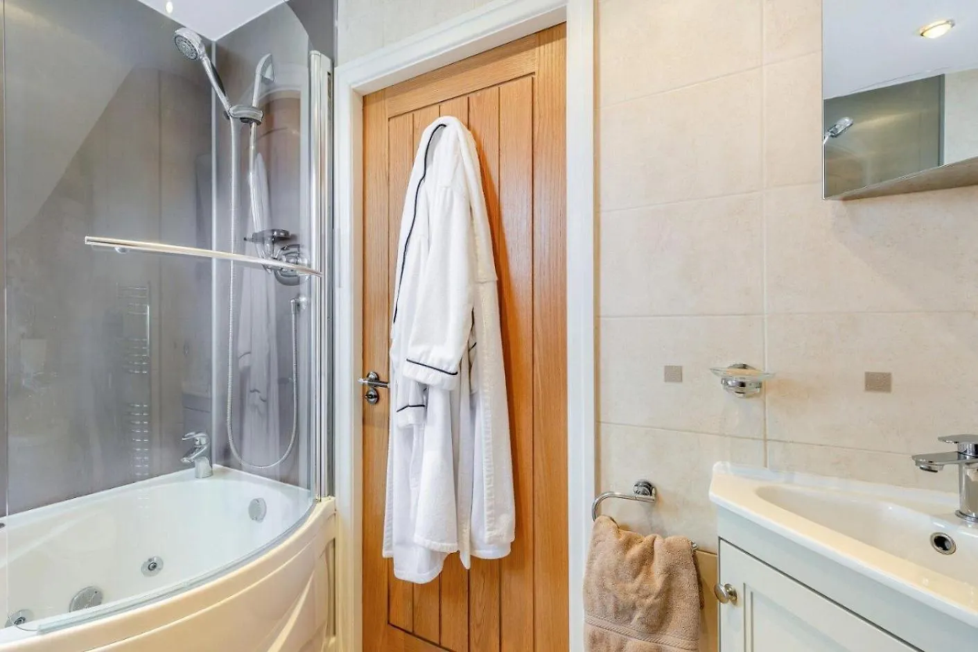 ブリッグハウス Country Retreat With Grounds & Leisure Facilitiesヴィラ 0*,